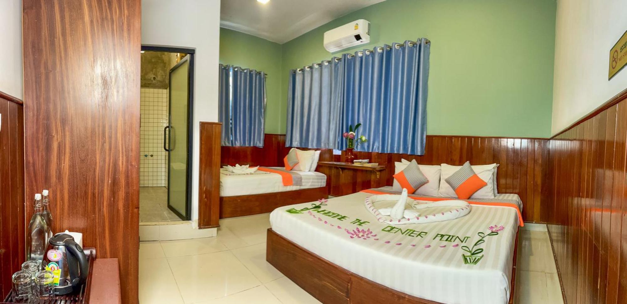 The Center Point Hotel Sziemreap Kültér fotó