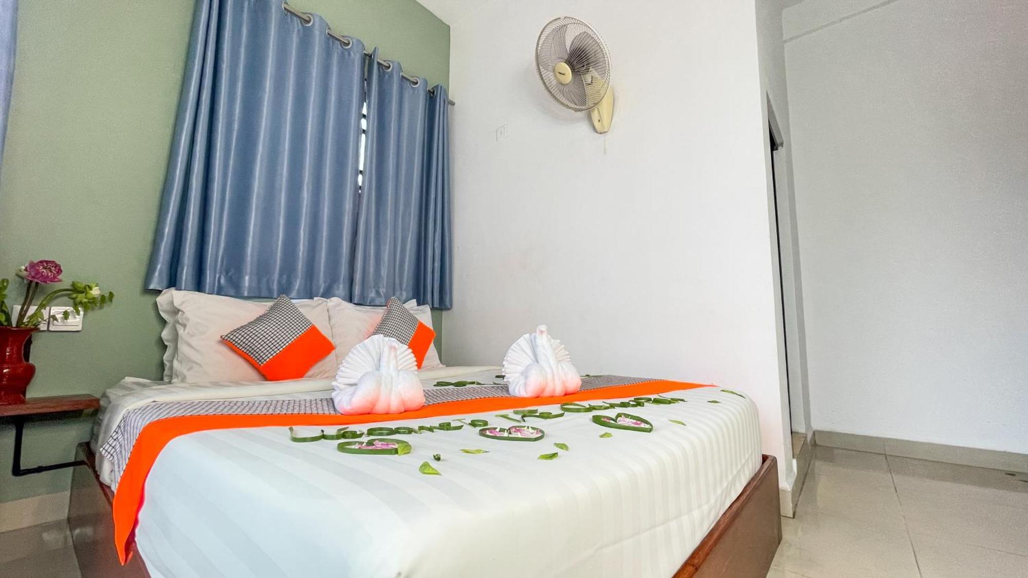 The Center Point Hotel Sziemreap Kültér fotó