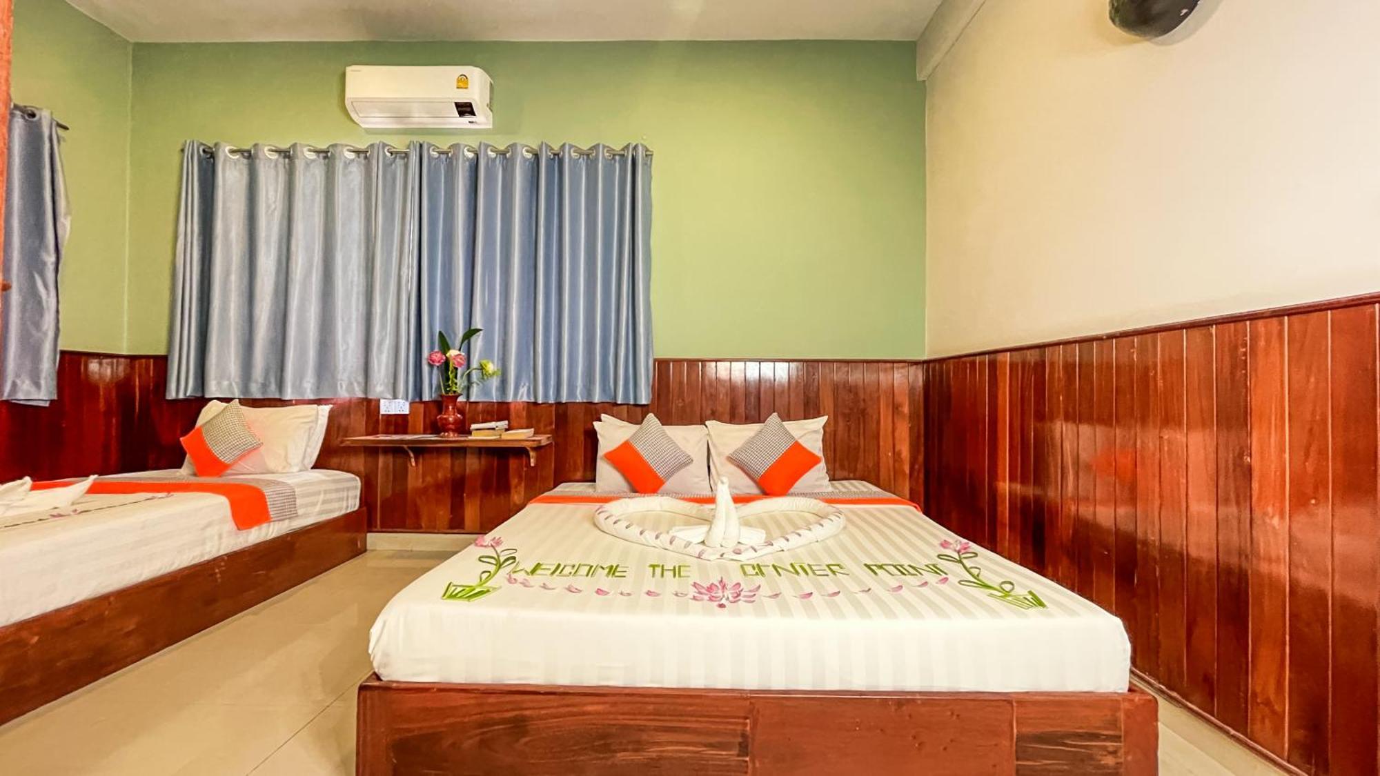 The Center Point Hotel Sziemreap Kültér fotó