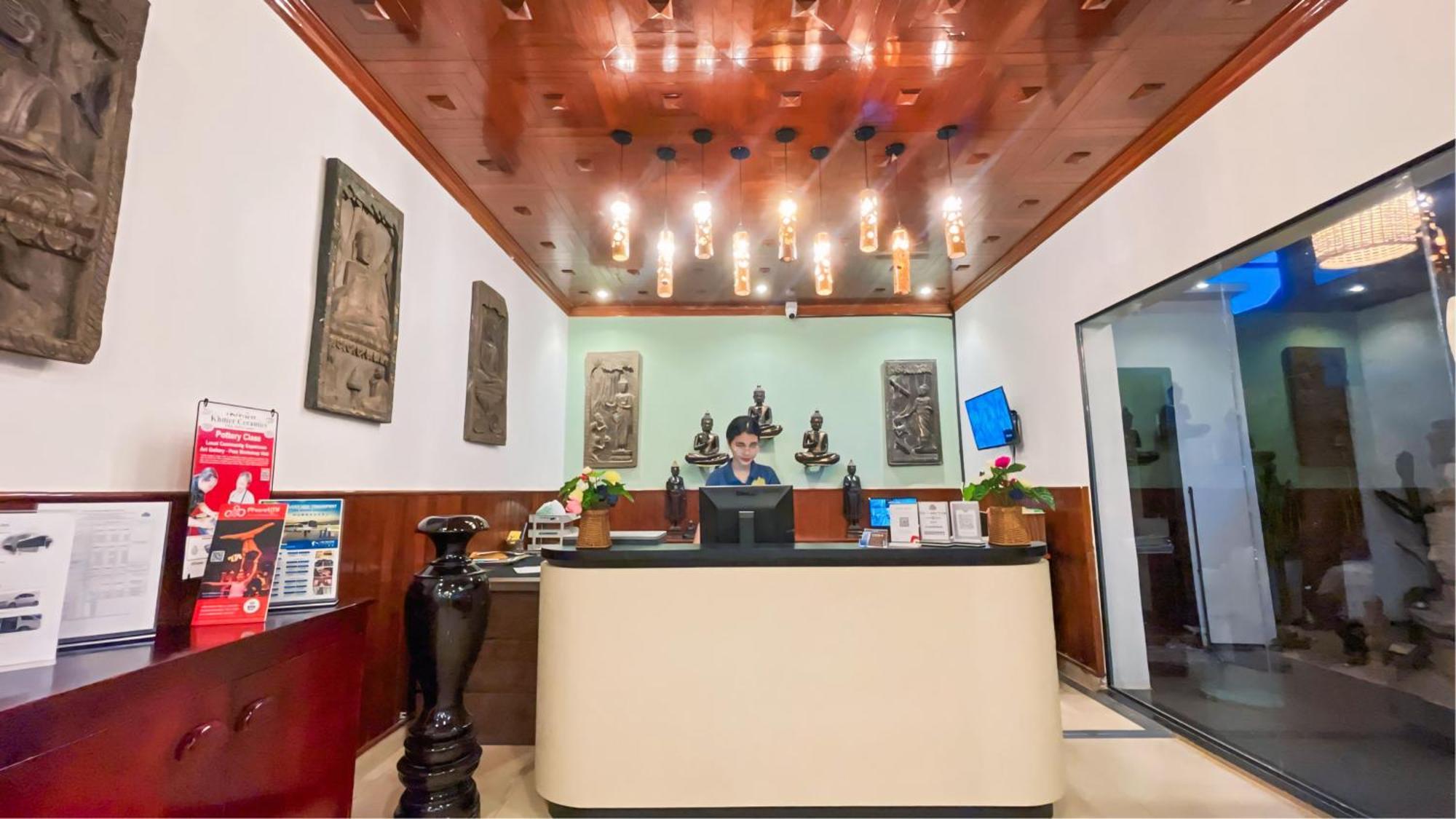 The Center Point Hotel Sziemreap Kültér fotó