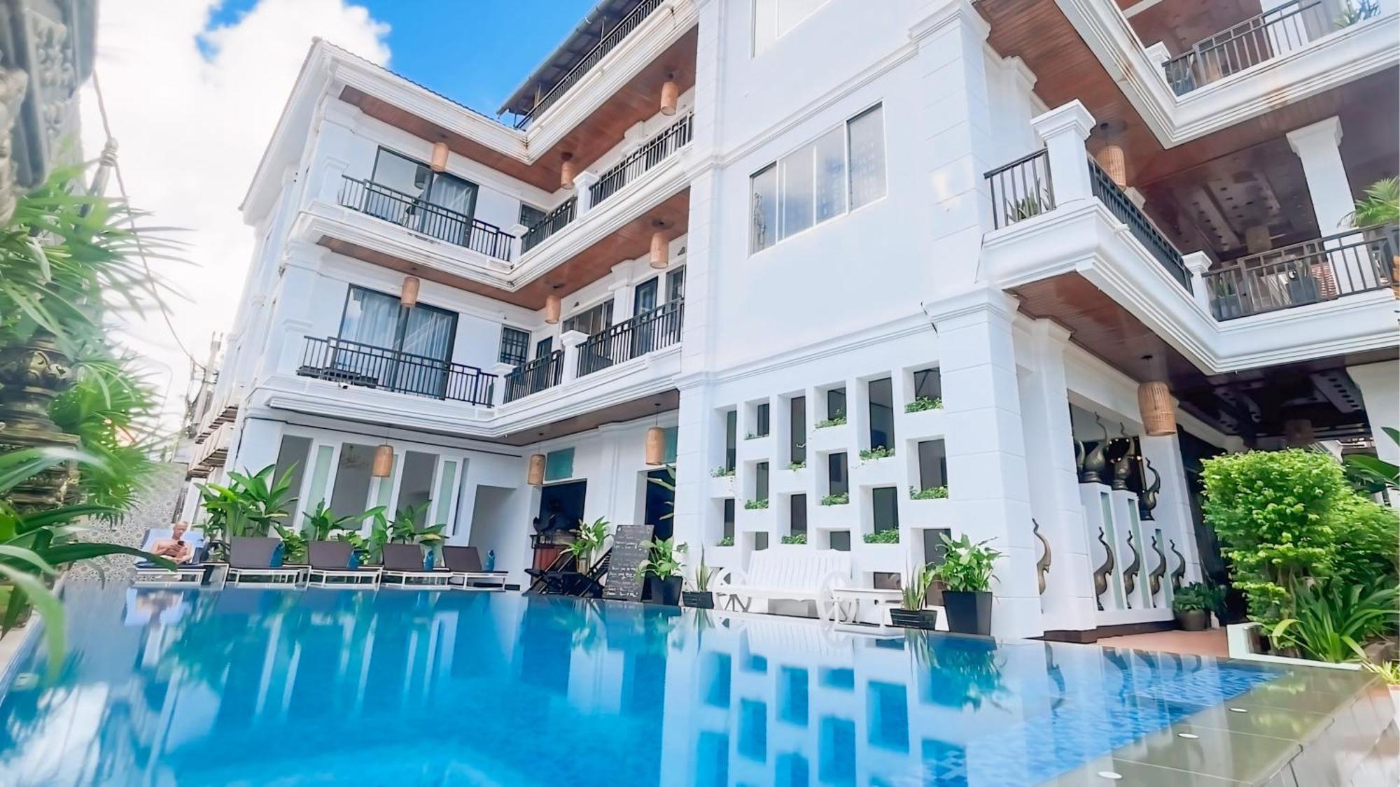 The Center Point Hotel Sziemreap Kültér fotó