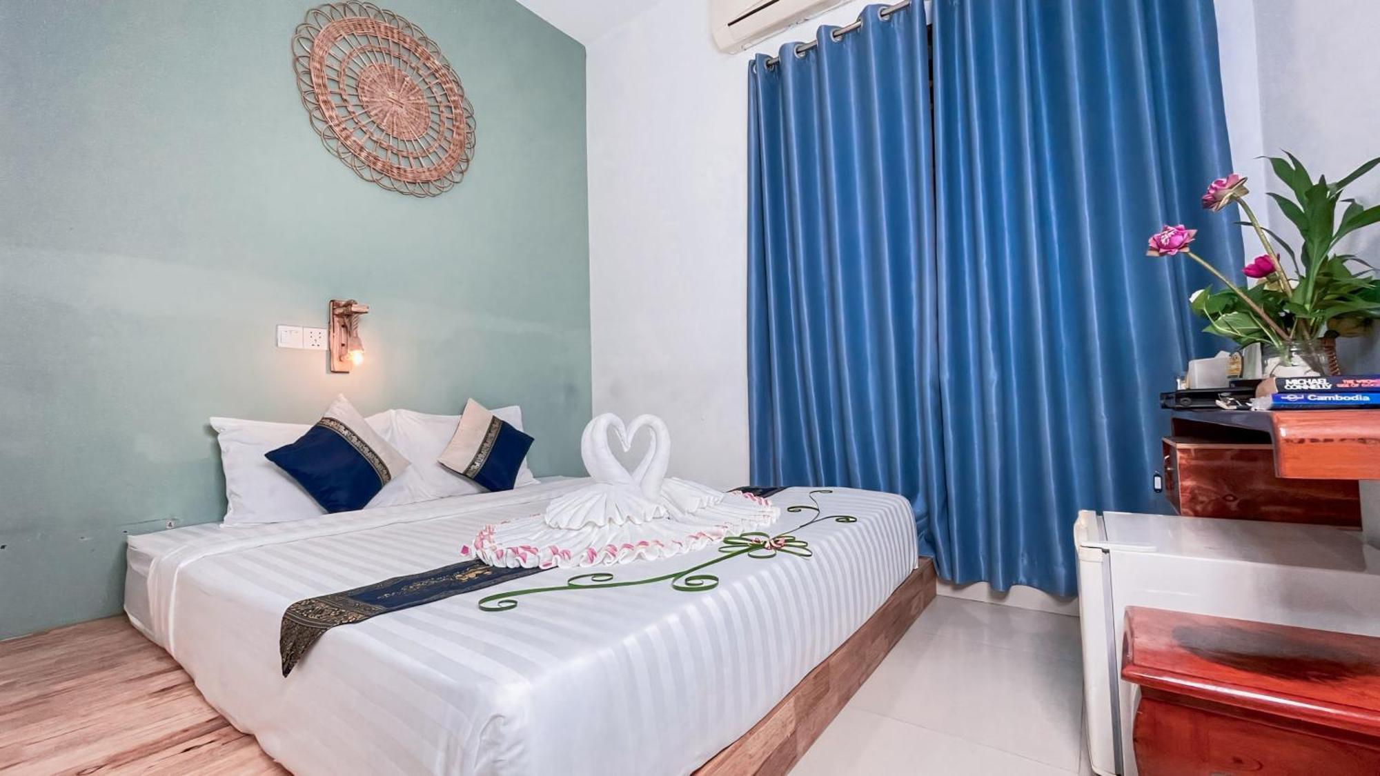 The Center Point Hotel Sziemreap Szoba fotó